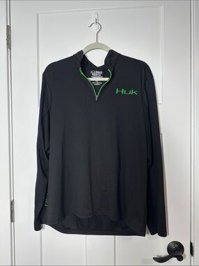 Huk Black Quarter-Zip Pullover with Neon Green Accents 022